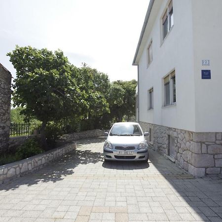Guest House Balazevic โนวีวีโนดอลสกี ภายนอก รูปภาพ