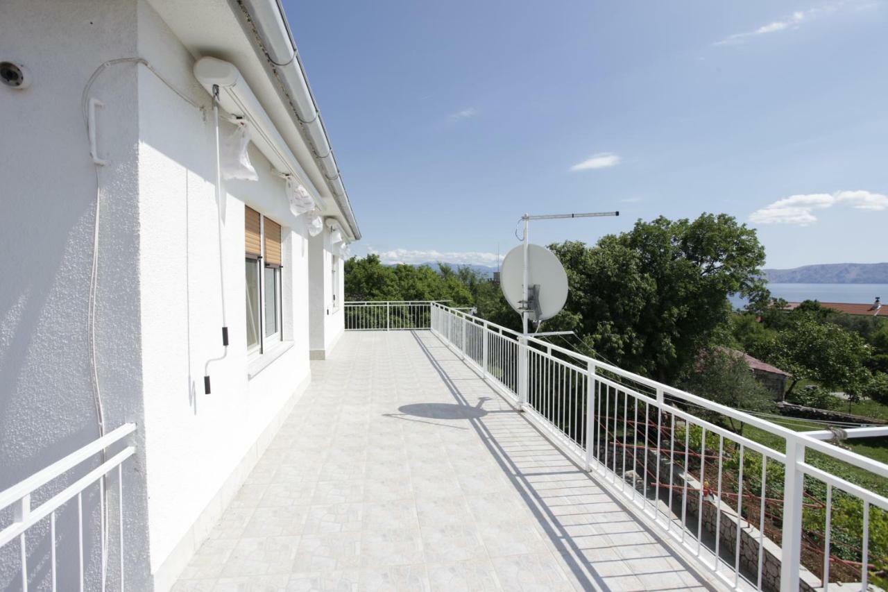Guest House Balazevic โนวีวีโนดอลสกี ภายนอก รูปภาพ
