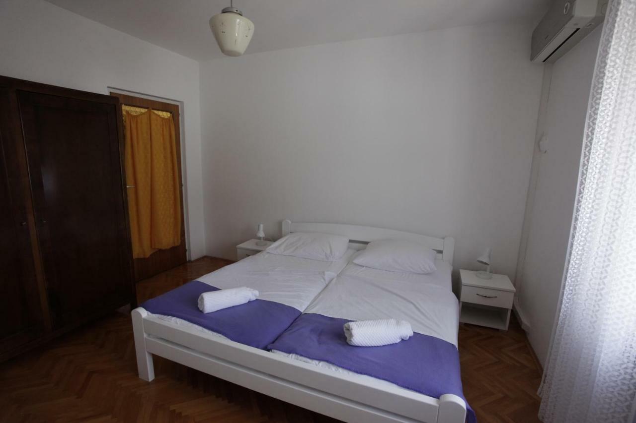 Guest House Balazevic โนวีวีโนดอลสกี ภายนอก รูปภาพ